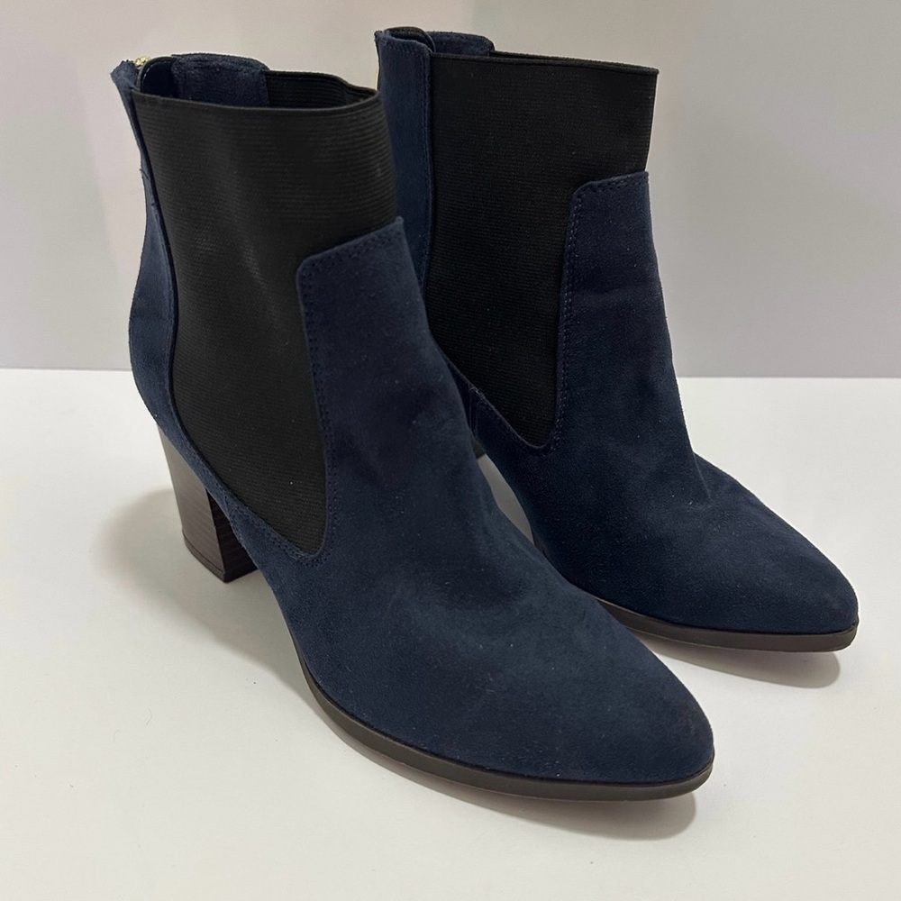 FIONI Clothing Blue Ankle Booties with Block Heel